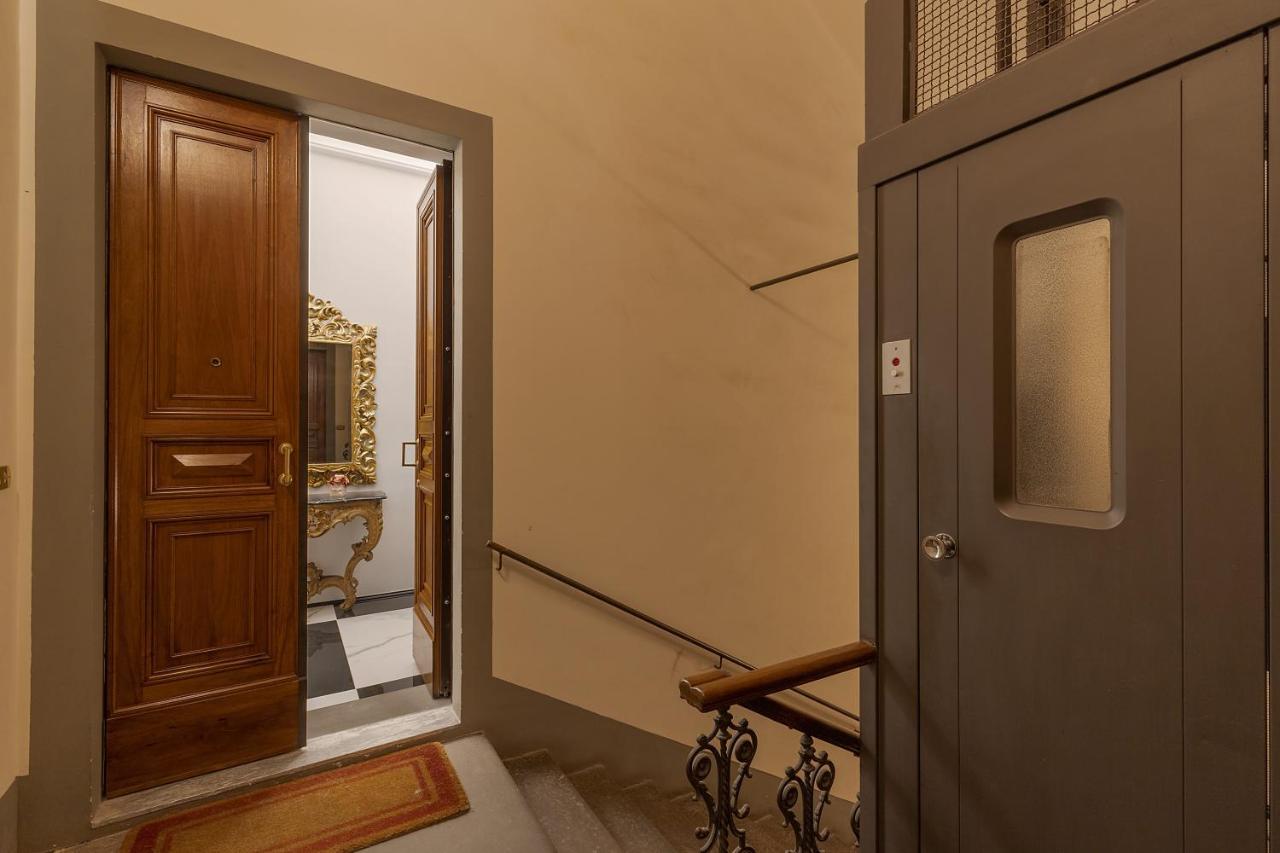 Cavour 83 Prestige House By 360Rentals Флоренція Екстер'єр фото